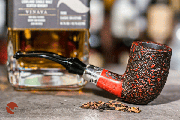 A semicurved Mastro Geppetto pipe