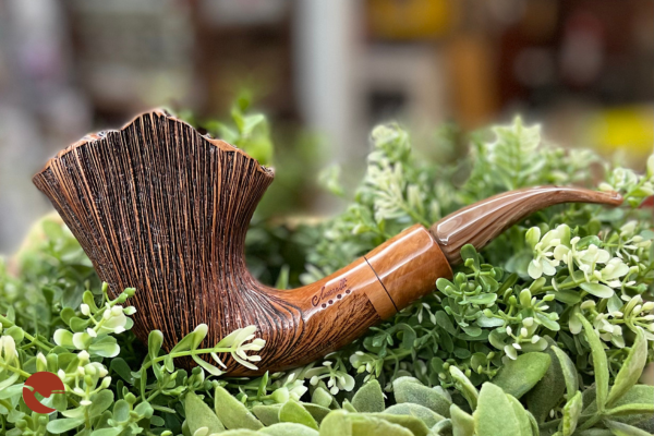 An handmade pipe