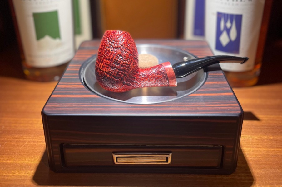 Fixing a pipe tobacco blend